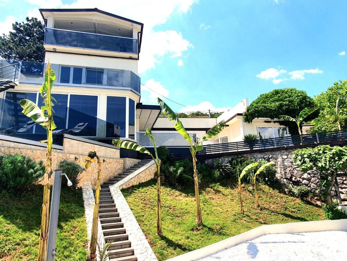 Penthouse Jacuzzi & Pool Apartmants Opatija Buitenkant foto