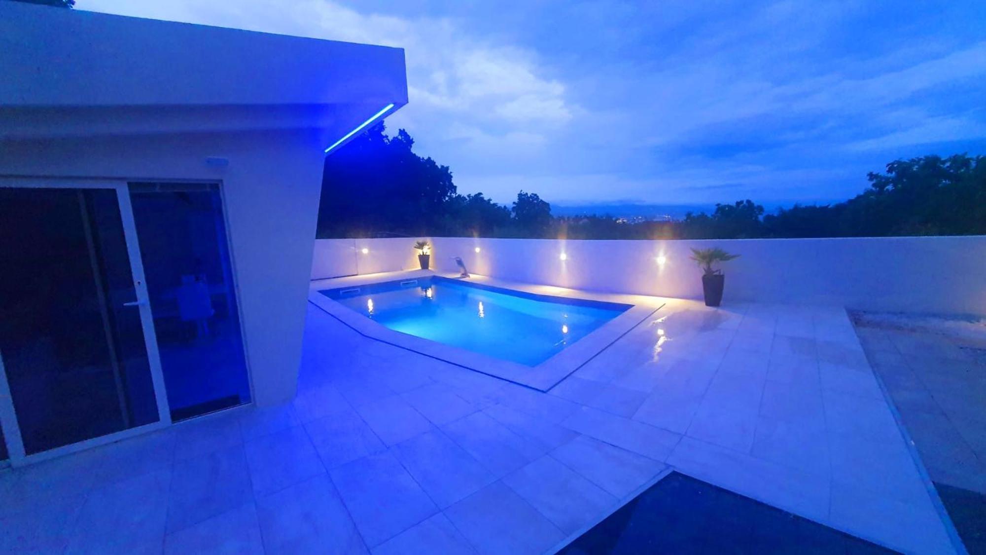 Penthouse Jacuzzi & Pool Apartmants Opatija Buitenkant foto