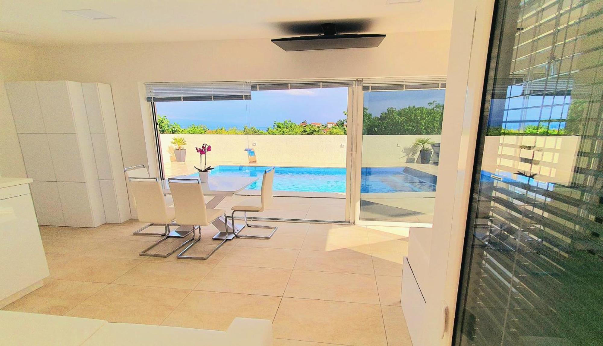 Penthouse Jacuzzi & Pool Apartmants Opatija Buitenkant foto